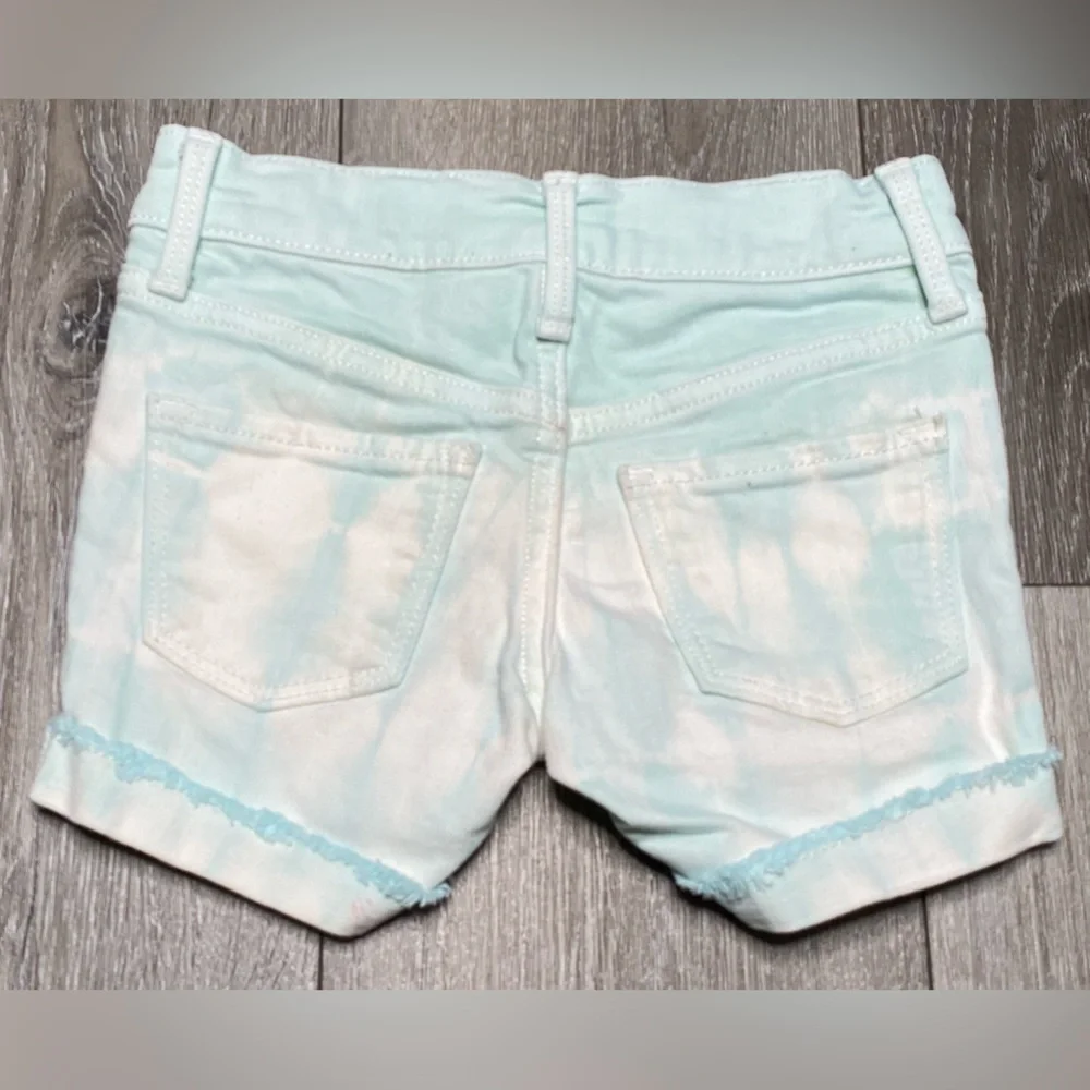 The Children’s Place Blue Shorts Size 5